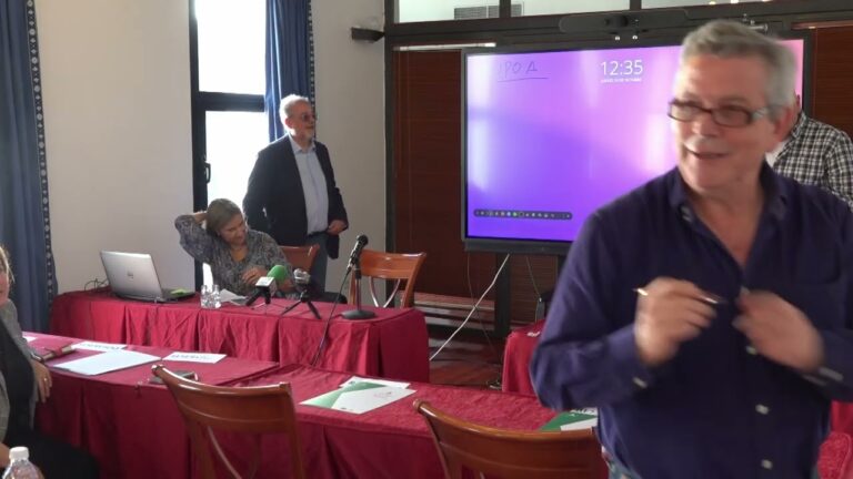 Fomentando la Colaboraci&oacute;n en la Instalaci&oacute;n de Placas Solares Comunitarias